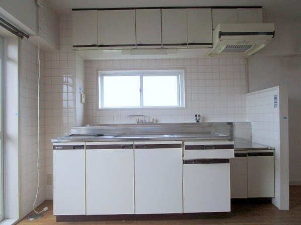 サンフレア千里丘の物件内観写真